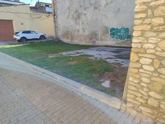 Terreno en venta en Santa Oliva, de 142 m² por 110.000