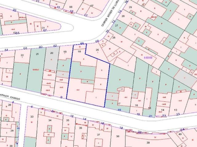 Terreno en venta en Santa Coloma de Gramanet, de 467 m² por 119.000