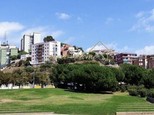 Terreno en venta en Santa Coloma de Gramenet, Centre