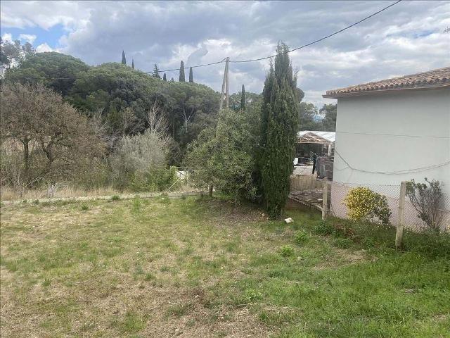 Terreno en venta en Santa Eulàlia de Ronçana, de 808 m² por 140.000