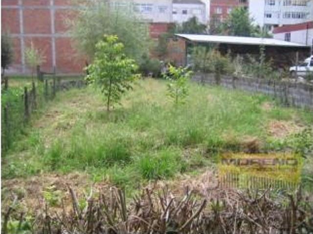 Terreno en venta en Sarria, Centro