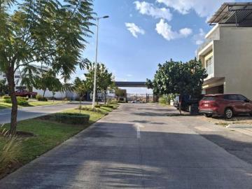 Terreno en Venta en Senderos de Monteverde, Tlajomulco de Zuñiga, Jal
