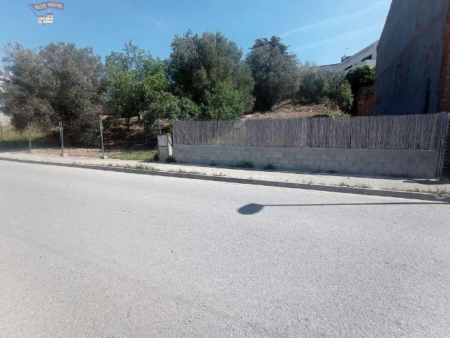 Terreno en venta en Sentmenat, de 265 m² por 100.000