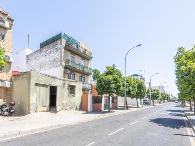 Terreno en venta en Sevilla, Bellavista