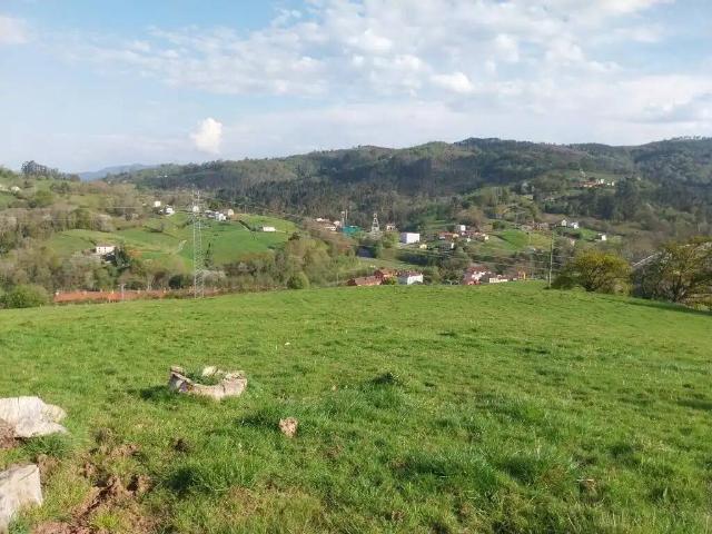 Terreno en Venta en Siero
