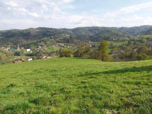 Terreno en Venta en Siero