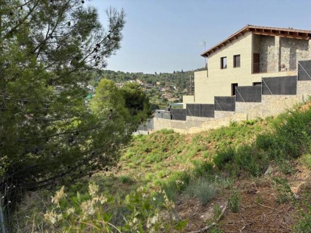 Terreno en venta en Terrassa, VISTA ALEGRE
