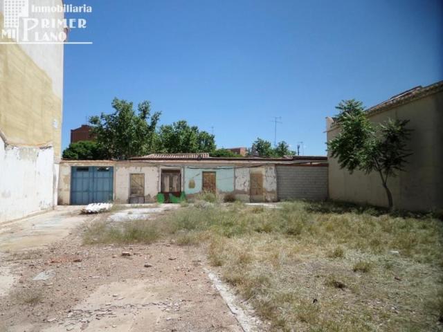 Terreno en venta en Tomelloso, Calle Doña Crisanta