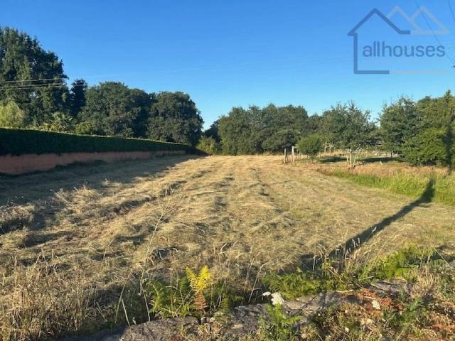 Terreno en Venta en Tomiño