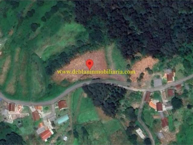 Terreno en Venta en Tomiño