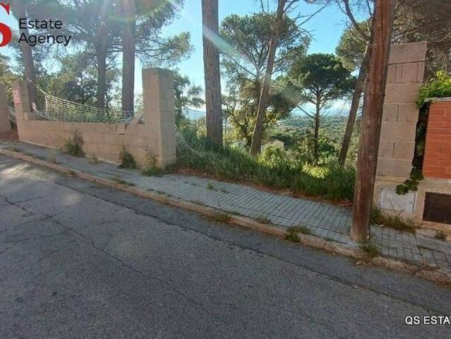 Terreno en venta en Tordera, de 734 m² por 45.000