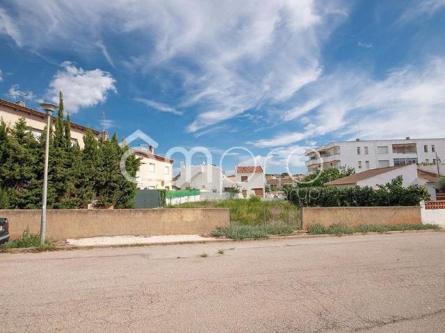 Terreno en venta en Torredembarra, de 530 m² por 119.000