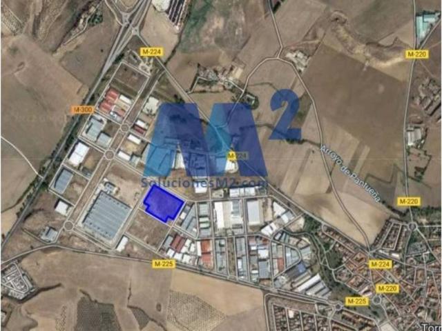 Terreno en Venta en Torres de La Alameda
