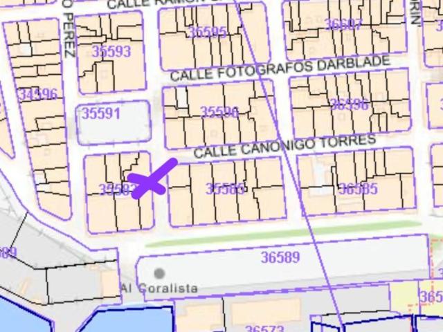 Terreno en venta en Torrevieja, Centro