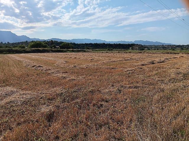Terreno en venta en calle De Tarragona, Tortosa, de 5.841 m² por 28.000