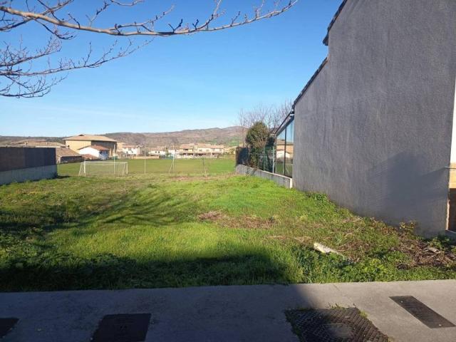 Terreno en Venta en Uterga
