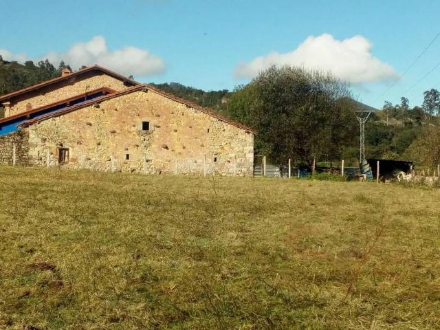 Terreno en Venta en Valdáliga