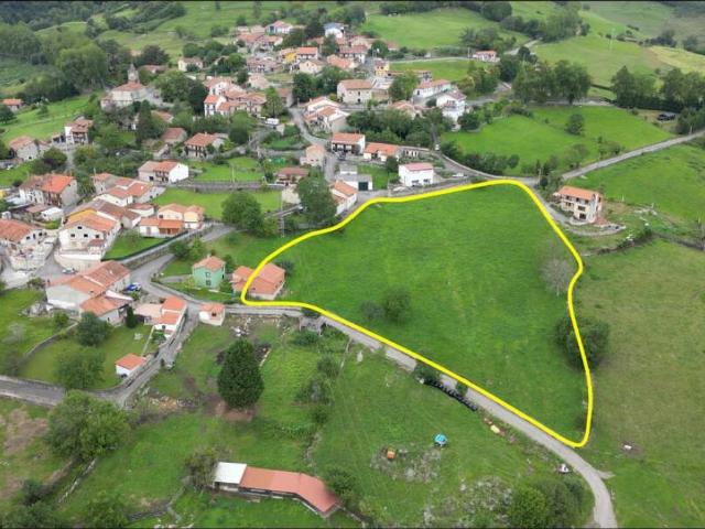 Terreno en Venta en Valdáliga