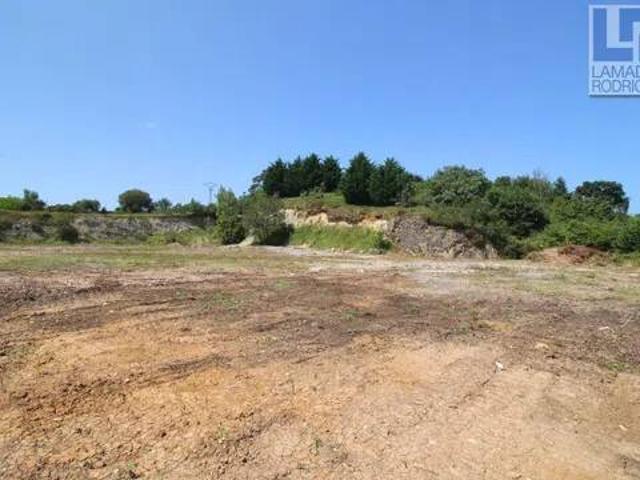 Terreno en Venta en Valdáliga