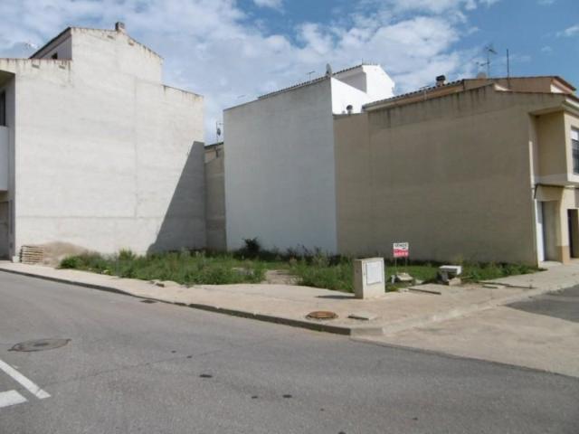 Terreno en venta en Vall d'Alba, Av. pas