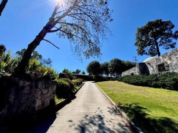 Terreno en Venta en Valle de Bravo a 15 minutos al Centro de Avándaro