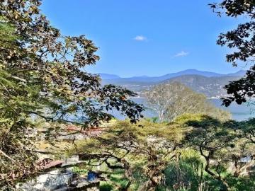 Terreno en Venta en Valle de Bravo