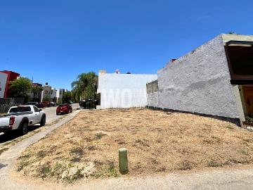 Terreno en Venta en Valle Esmeralda – Vive en Exclusividad