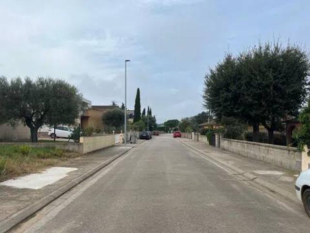 Terreno en Venta en Vilobí d'Onyar