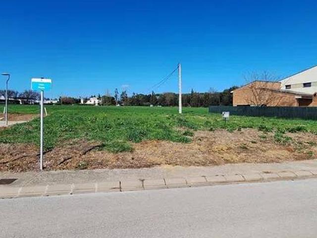 Terreno en Venta en Vilobí d'Onyar