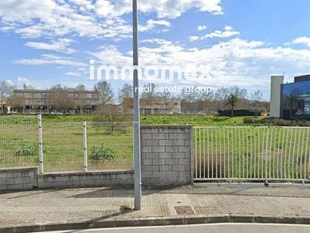 Terreno en venta en calle Sant Cugat Sesgarrigues, Vilafranca del Penedès, de 455 m² por 141.000
