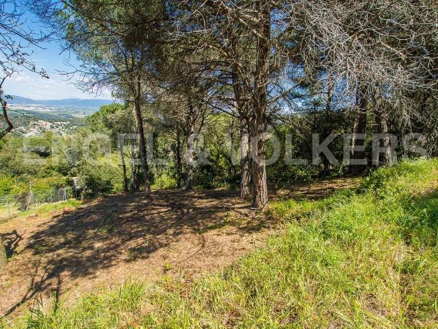 Terreno en venta en Vilanova del Vallès, de 1.008 m² por 105.000