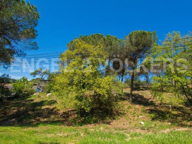 Terreno en venta en Vilanova del Vallès, de 2.622 m² por 165.000