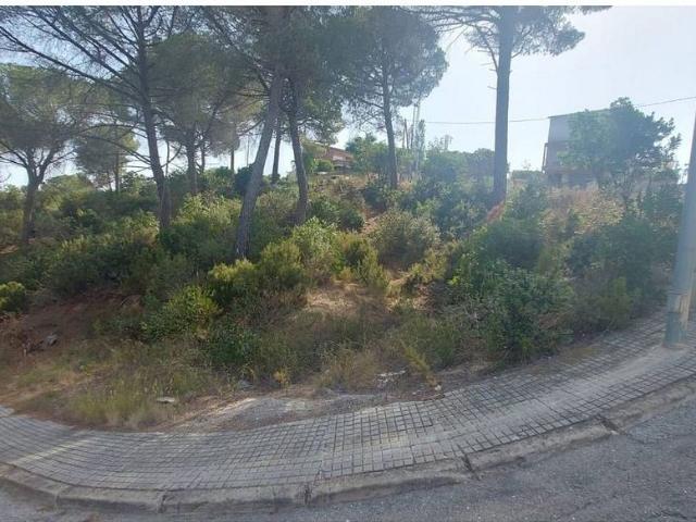 Terreno en venta en Vilanova del Vallès, de 939 m² por 79.500