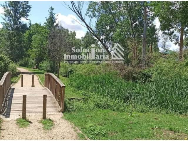 Terreno en Venta en Villamayor