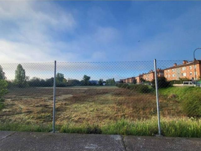 Terreno en Venta en Villamayor