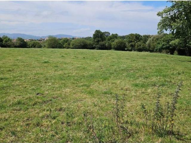 Terreno en Venta en Villaviciosa