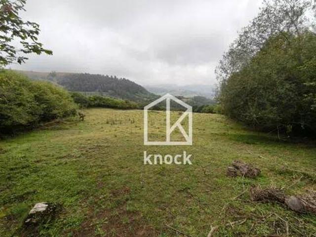 Terreno en Venta en Villaviciosa