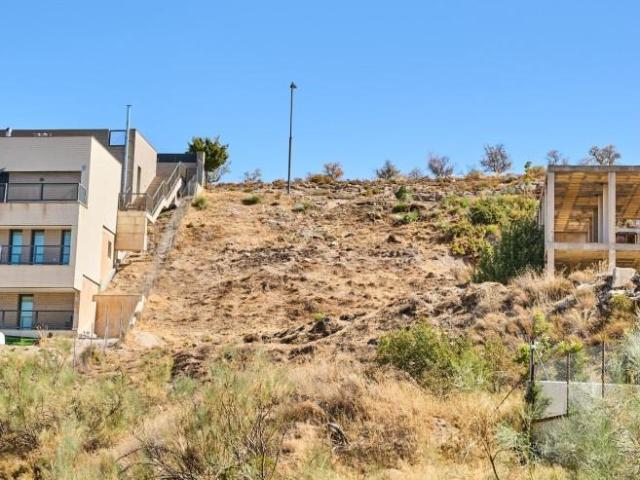 Terreno en venta en Zubia, Altos de la Zubia