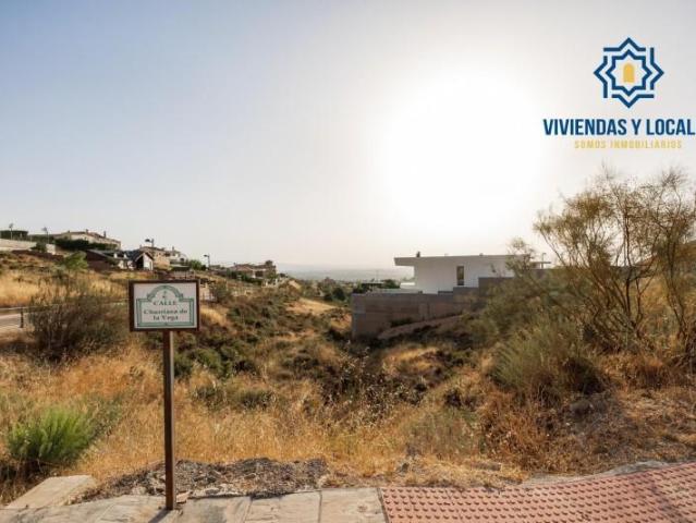 Terreno en venta en Zubia, LOS ALTOS