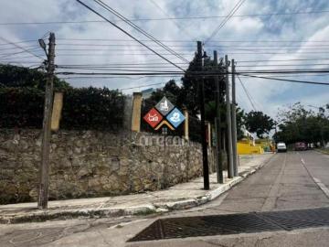 Terreno en Venta esquina sobre Faja de Oro en Pretrolera