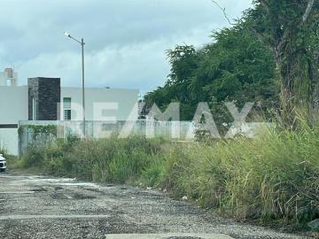 TERRENO EN VENTA FRACC LOMAS DE CHAIREL TAMPICO TAMPS