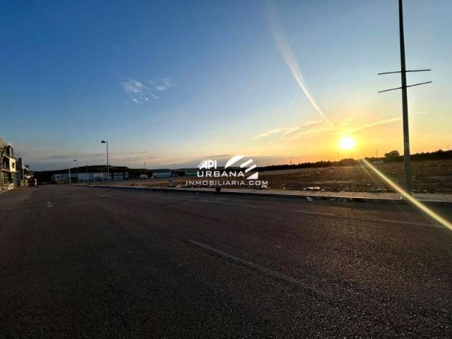 Terreno en venta Lucena