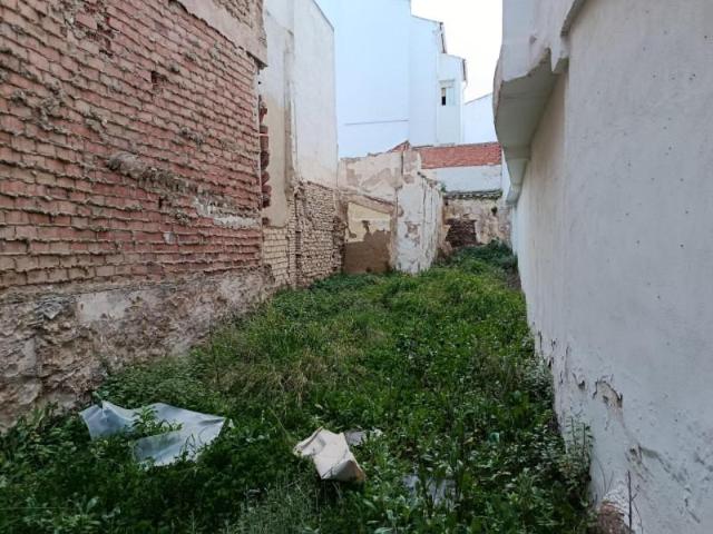 Terreno en venta Lucena