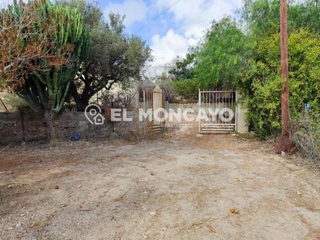 Terreno en venta La Marina