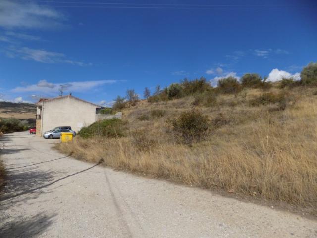 Terreno en venta Puente la Reina/Gares