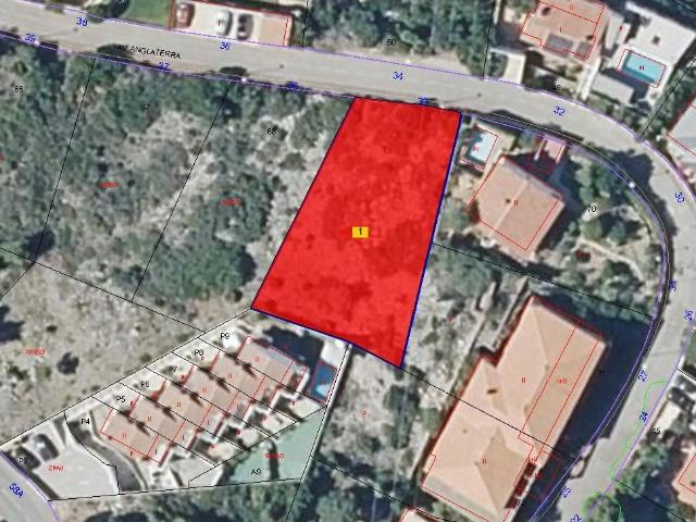 Terreno en venta para chalet con vistas a la playa en Peñíscola Castellón