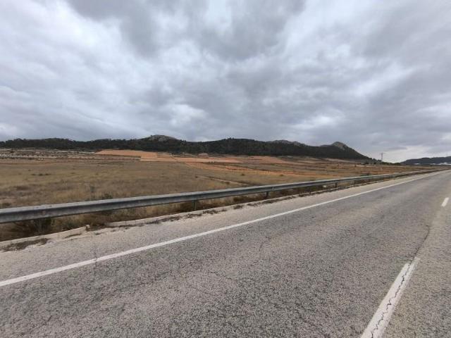 Terreno en venta Pinoso