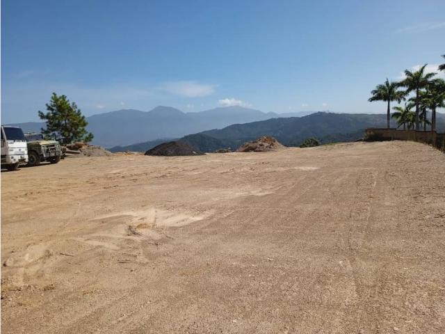 Terreno en venta plano 4000m2 en Potrerito San Antonio de Los Altos
