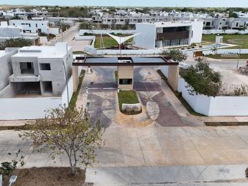 Terreno en venta privada xcanatun gran san pedro cholul ivt 1289