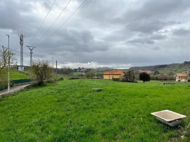 Terreno en venta Reocín